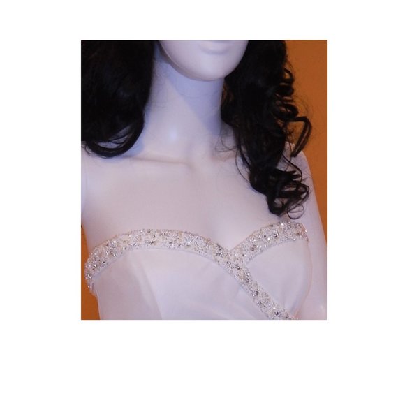 Memories by Maggie Sottero size 10 Twilight - Picture 10 of 16